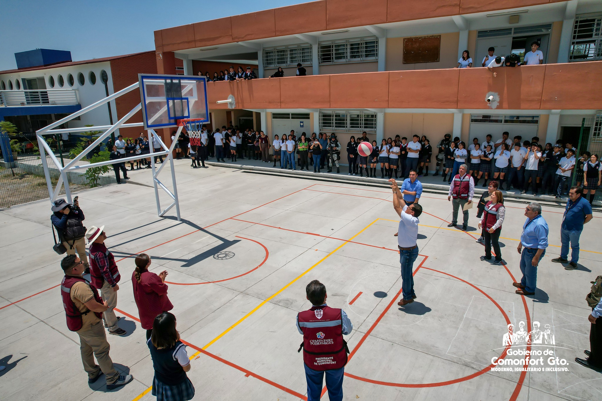 Entrega de escrituras