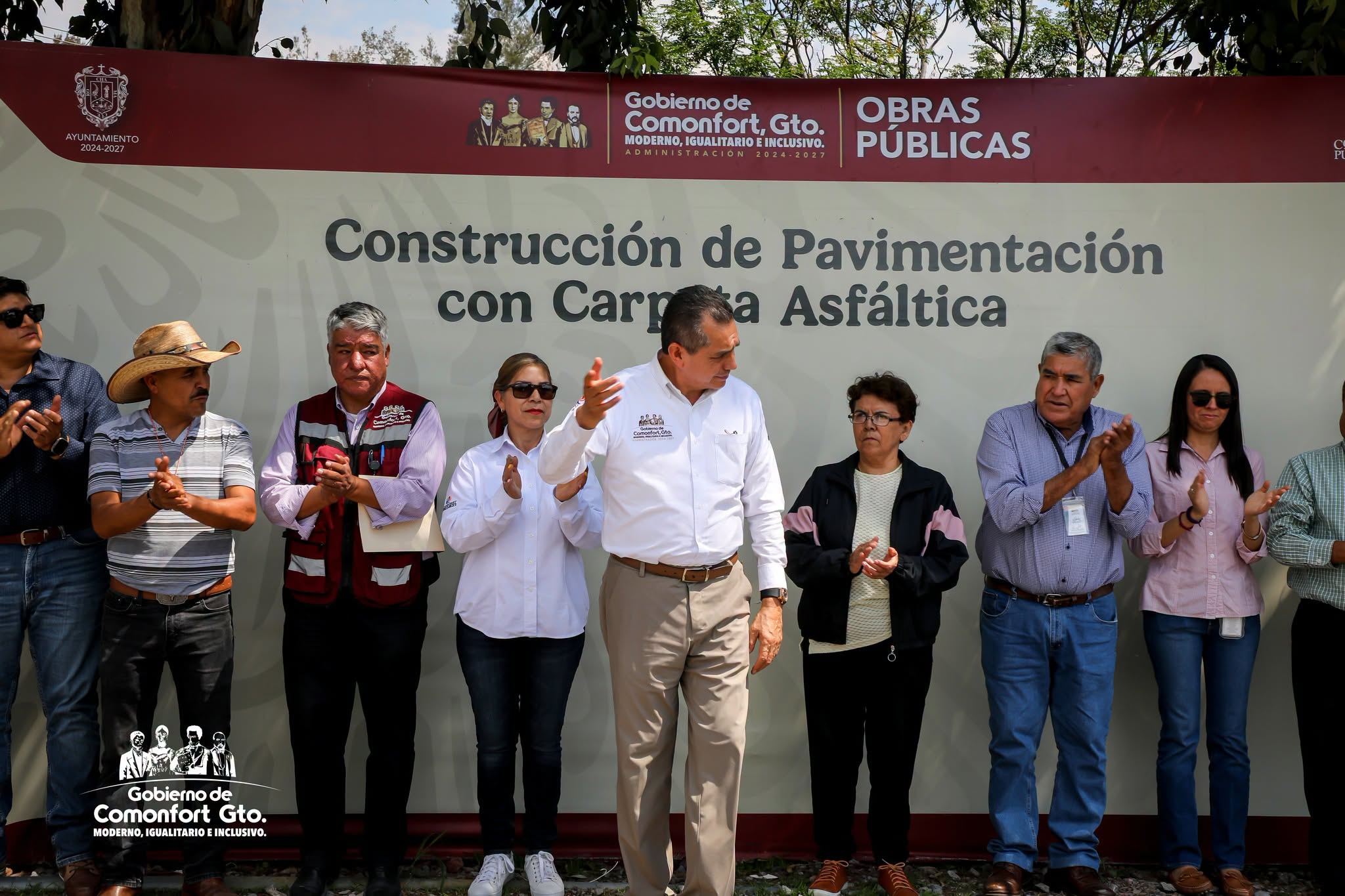 Autoridades presentes